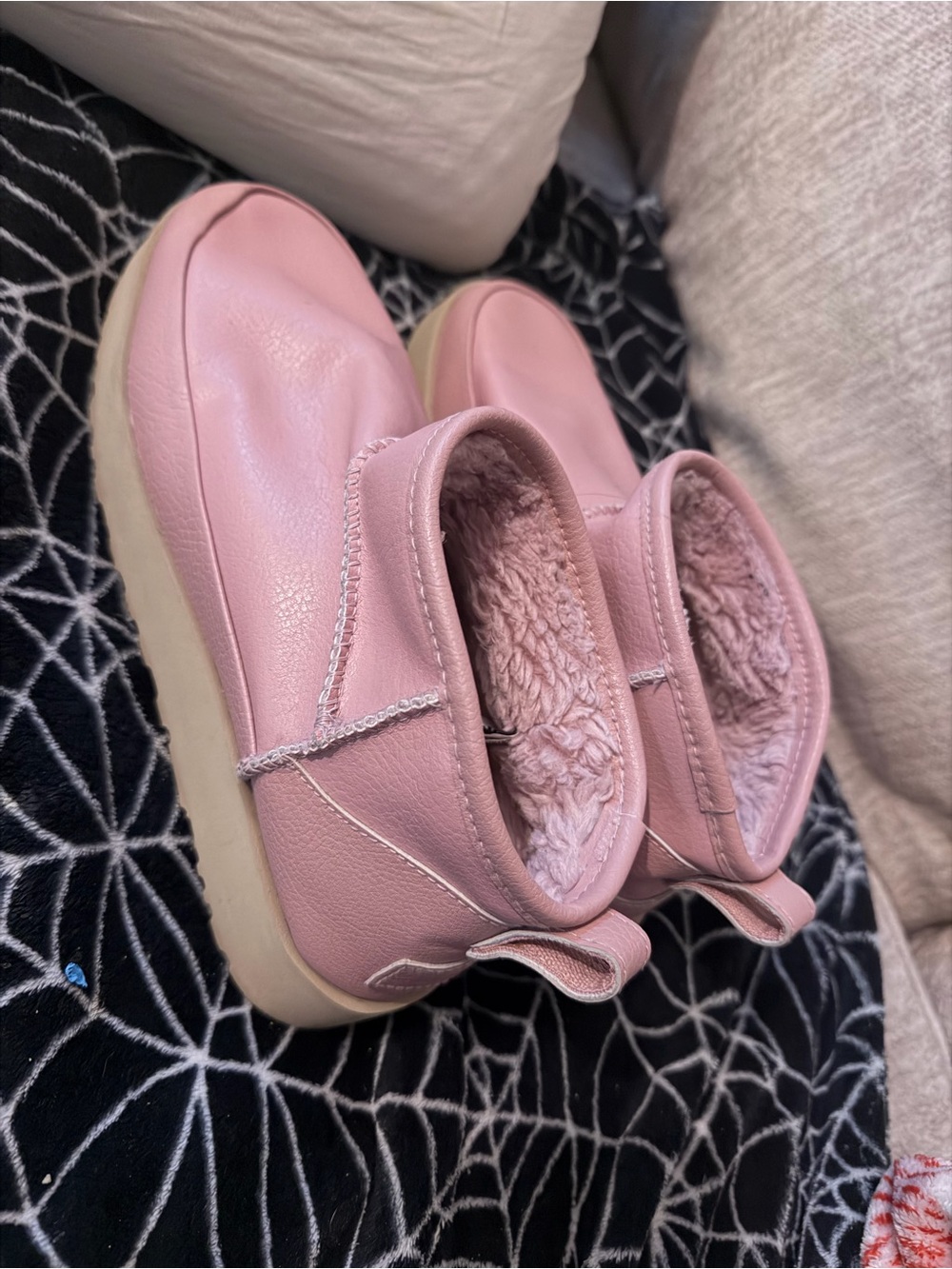 Pink waterproof uggs women’s